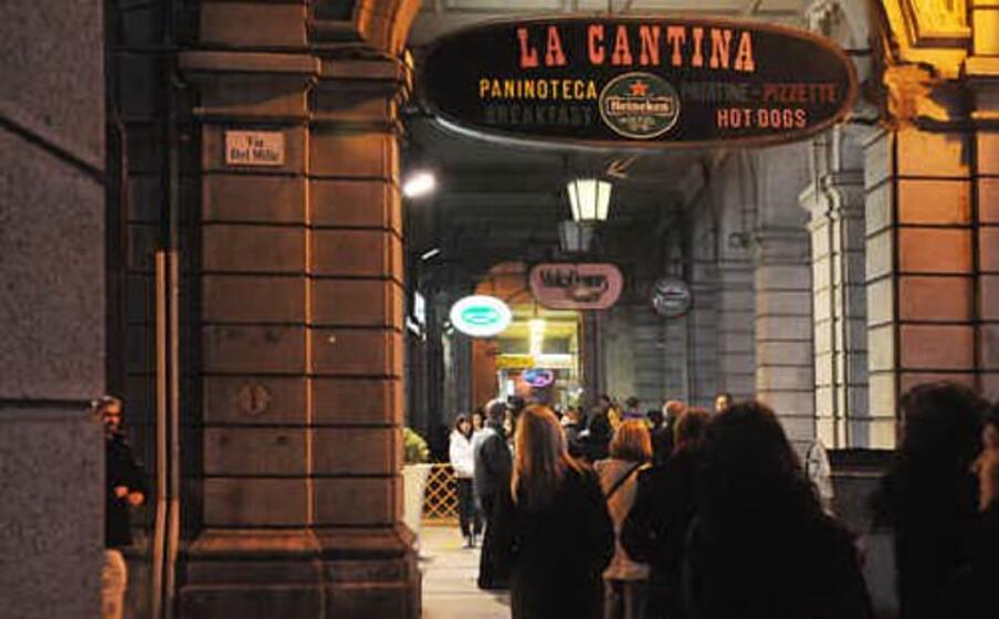 via roma all incrocio con via dei mille dove avvenuto lo scippo