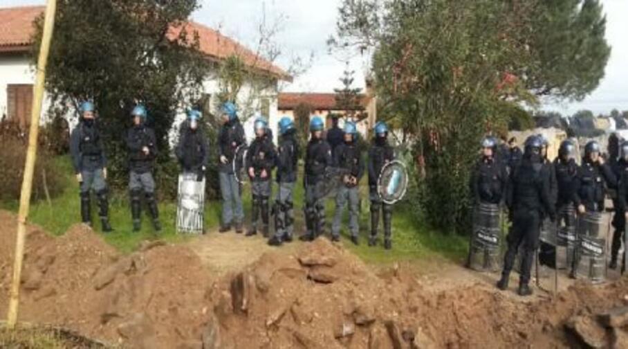 mobilitazione delle forze dell ordine ad arborea