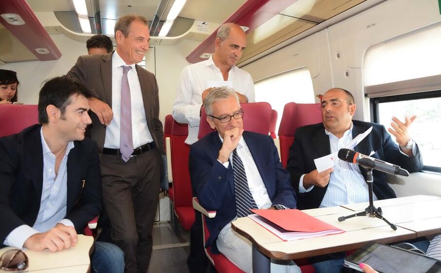 il giorno della presentazione del nuovo treno era il luglio del 2014