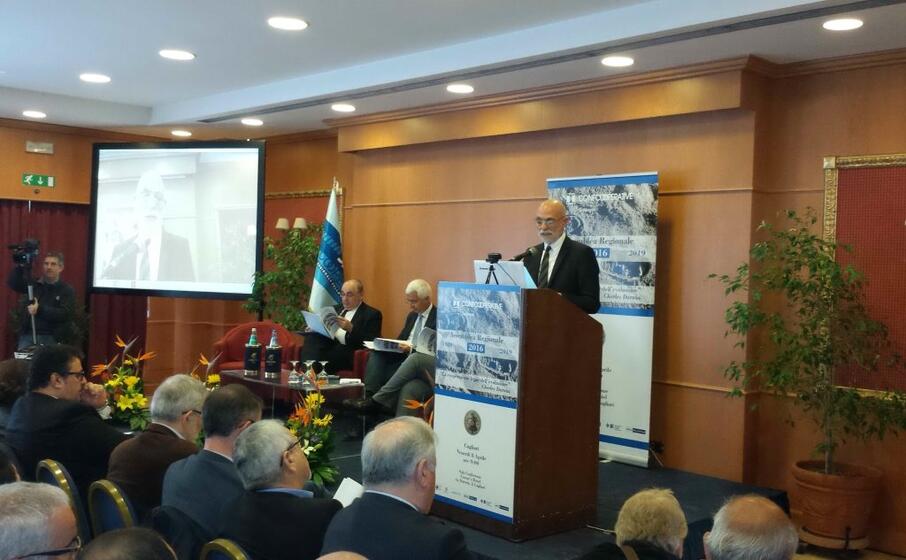 l assemblea di confcooperative