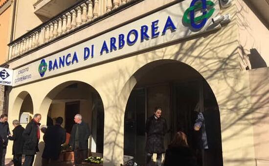 La Banca Di Credito Di Arborea Cresce Aperta Una Nuova Filiale A Guspini L Unione Sarda It