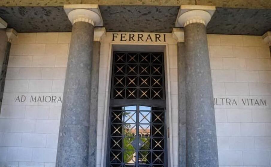 la tomba di ferrari