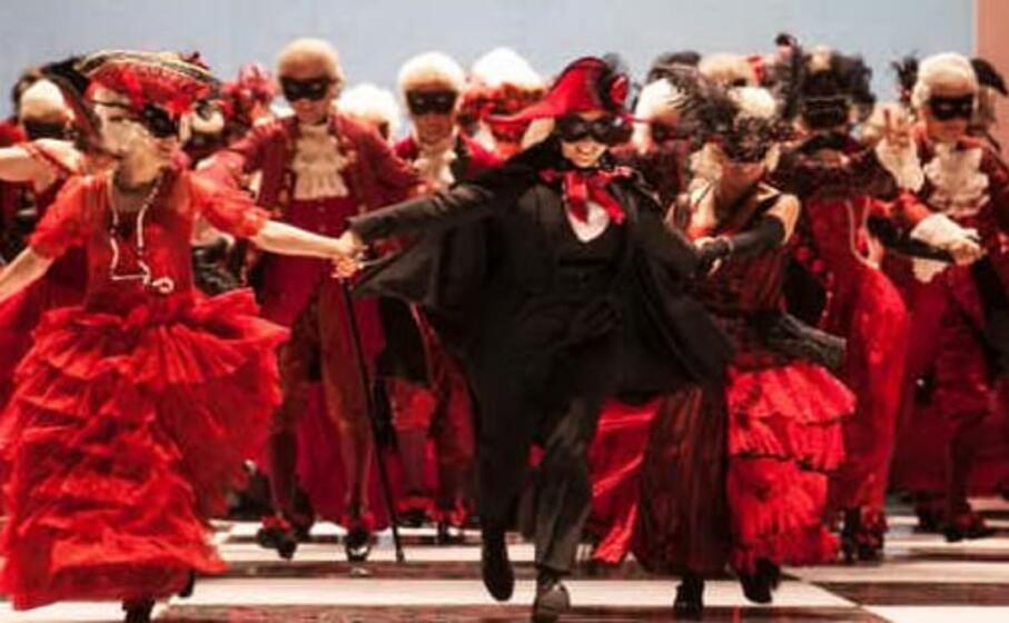 un immagine dello spettacolo andato in scena al teatro regio di torino