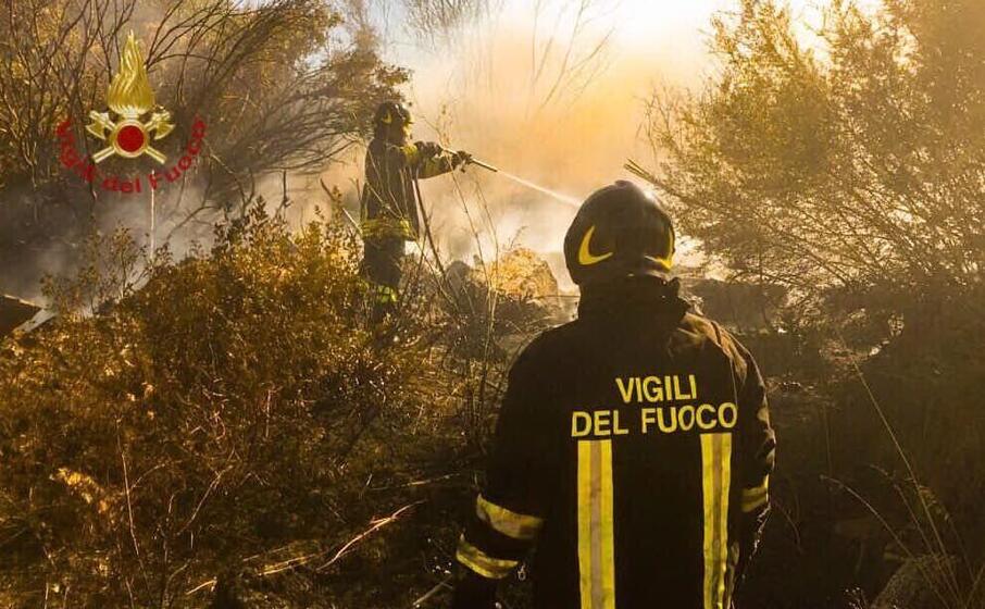 un intervento dei vigili del fuoco
