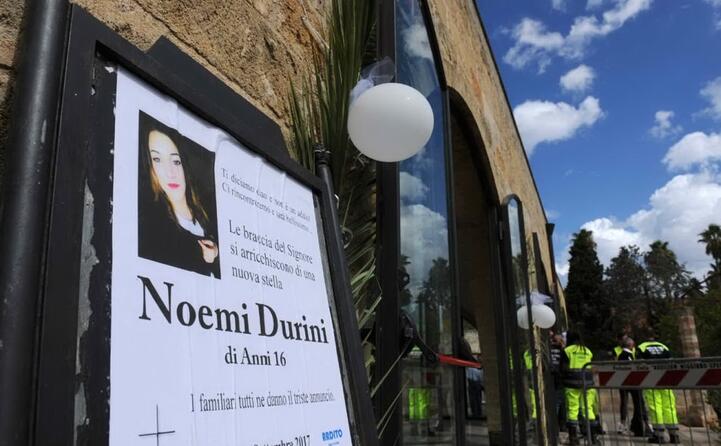 i funerali si svolgono alle 16