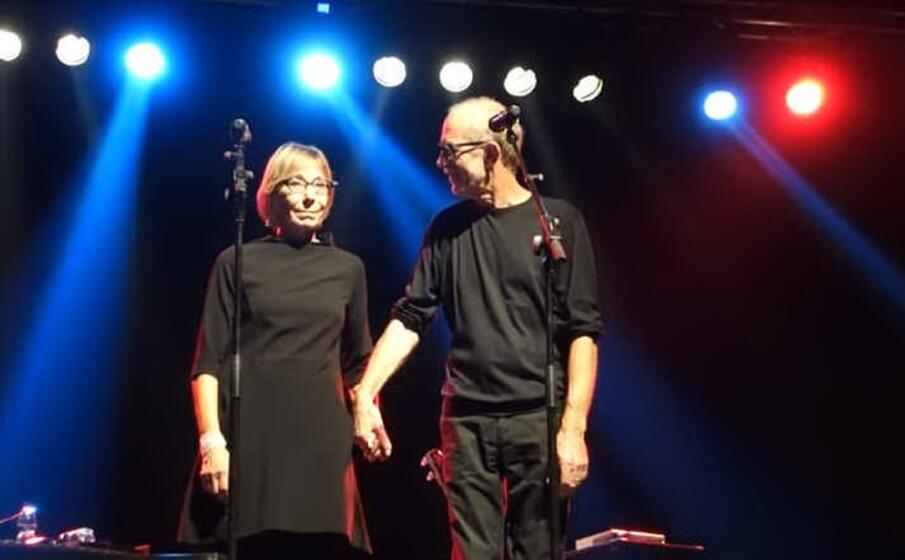 Sorpresa al concerto di De Gregori: sul palco duetta con ...