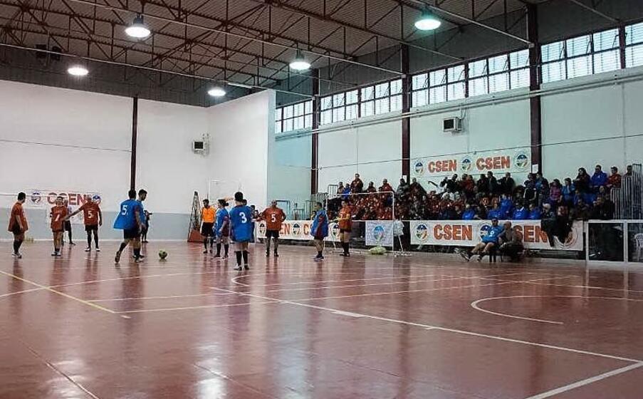 un azione di gara di football integrato