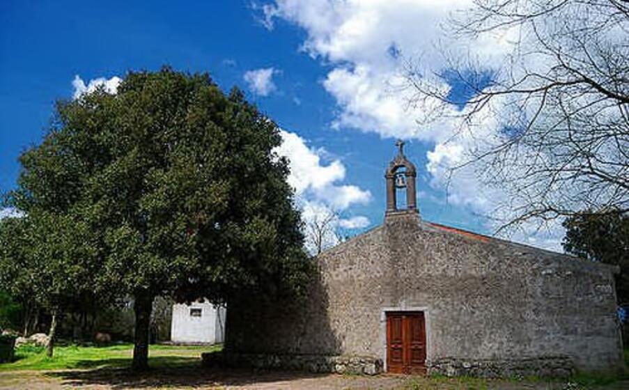 la chiesetta in cima al monte di sant antonio