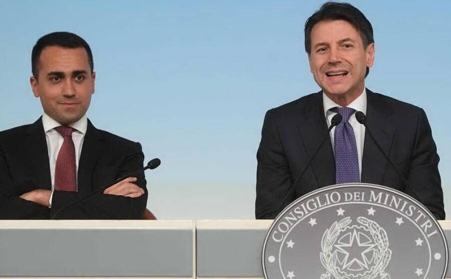 il premier conte e il vicepremier luigi di maio