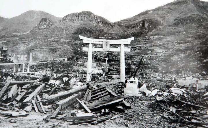 AccaddeOggi: il 9 agosto 1945 la bomba atomica su Nagasaki - L ...
