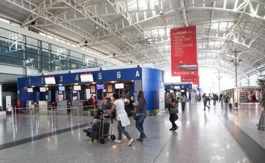 l aeroporto di cagliari elmas