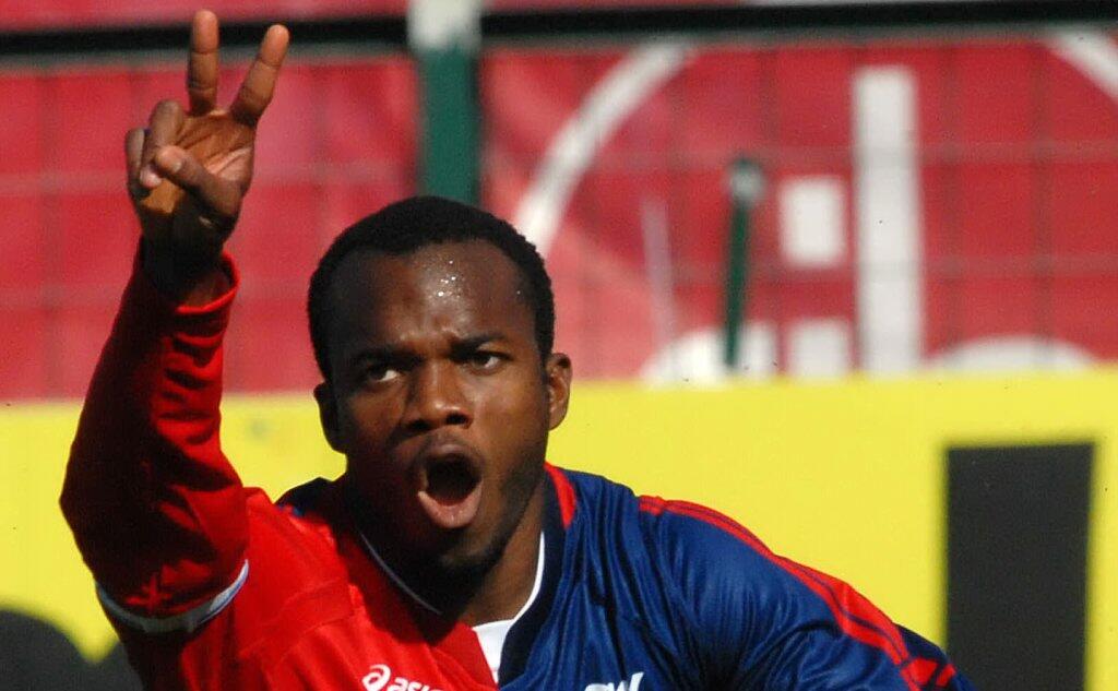 Da leggenda del Cagliari a "disoccupato": David Suazo - L'Unione ...