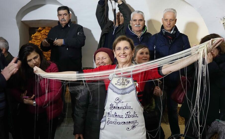 paola abraini filindeu a mastros (foto l unione sarda)