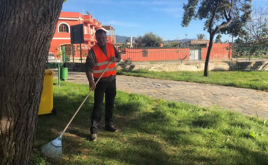 giardinieri al lavoro (foto giorgia daga)