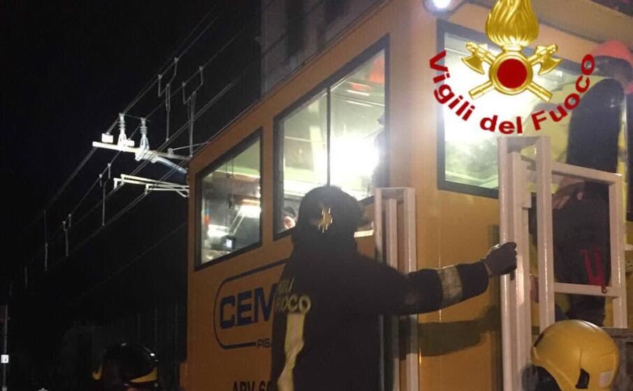 l intervento dei pompieri (foto vigili del fuoco)