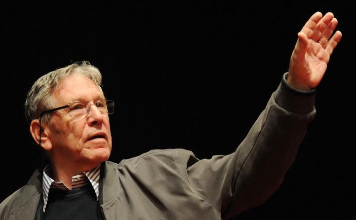 nel 2008 ha ricevuto una laurea honoris causa dall universit di anversa