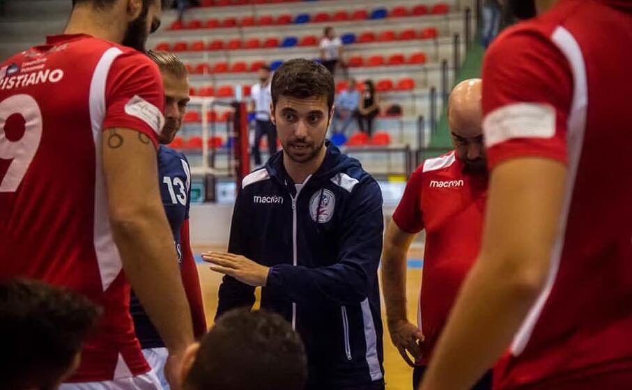 simone ammendola allenatore del cus cagliari sandalyon (foto liliana fornasier)