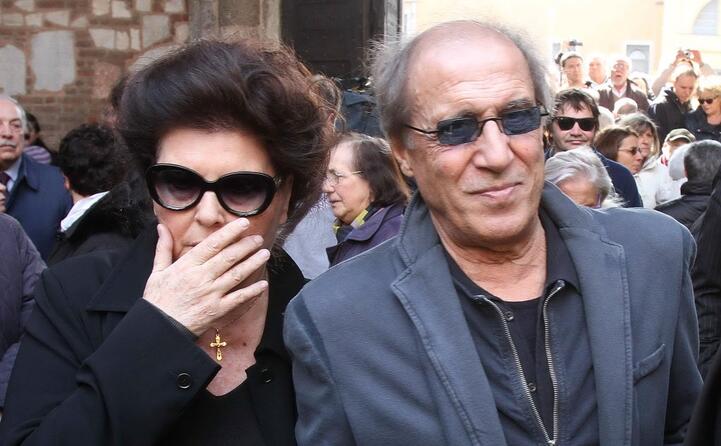 sposato con claudia mori dal 1964