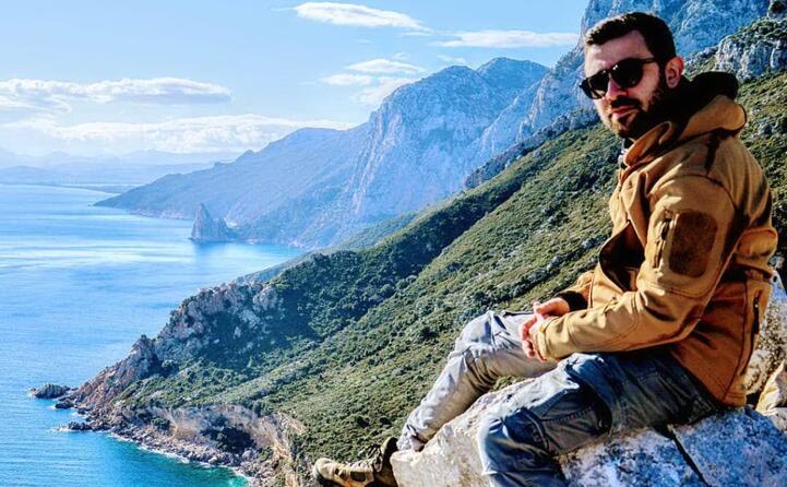 chi ha detto che il mare bello solo d estate questo scatto di luigi corrias ( luigi c90) dimostra che anche a gennaio la costa di baunei mantiene inalterata tutta la sua magia