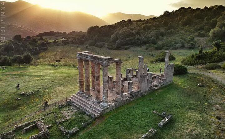 la maestosit del tempio di antas fabrizio_bibi_pinna ci porta a fluminimaggiore per ammirare una delle impronte della grande storia