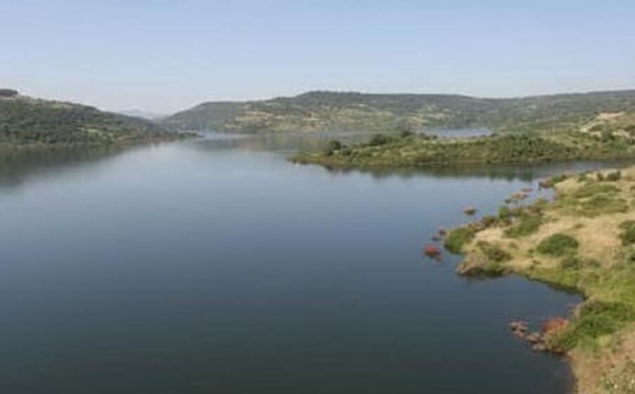 il lago omodeo (archivio l unione sarda)
