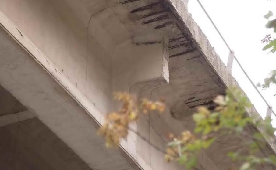il viadotto puleto (ansa)