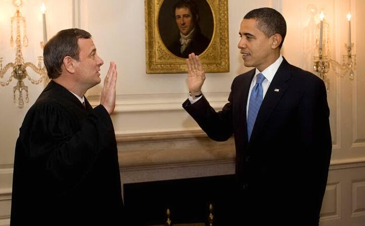 il giuramento di barack obama inizia il suo primo mandato