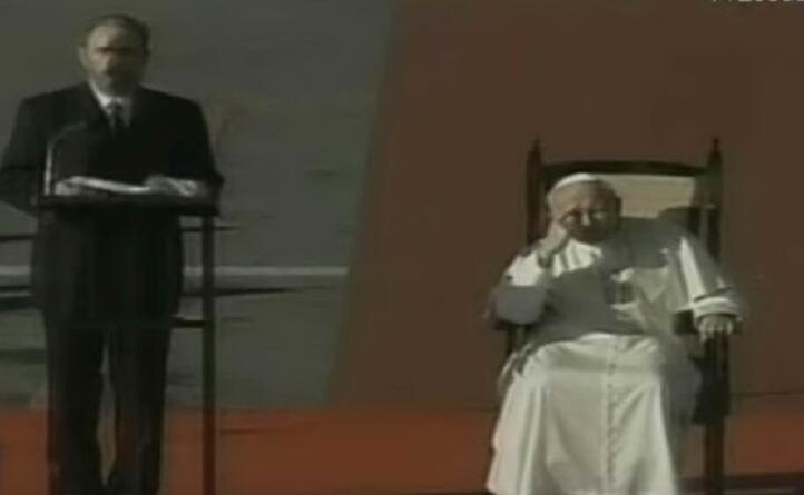 papa giovanni paolo scrive una pagina storica dei rapporti tra chiesa e cuba