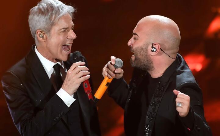 l esibizione con claudio baglioni durante l ultimo festival di sanremo