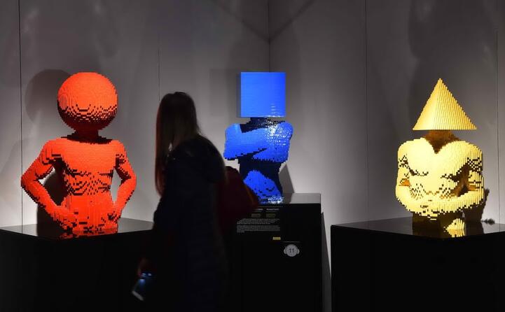 i lego diventano opere d arte una mostra