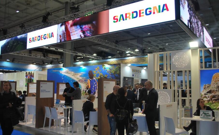 duemila contatti in tre giorni per gli operatori sardi