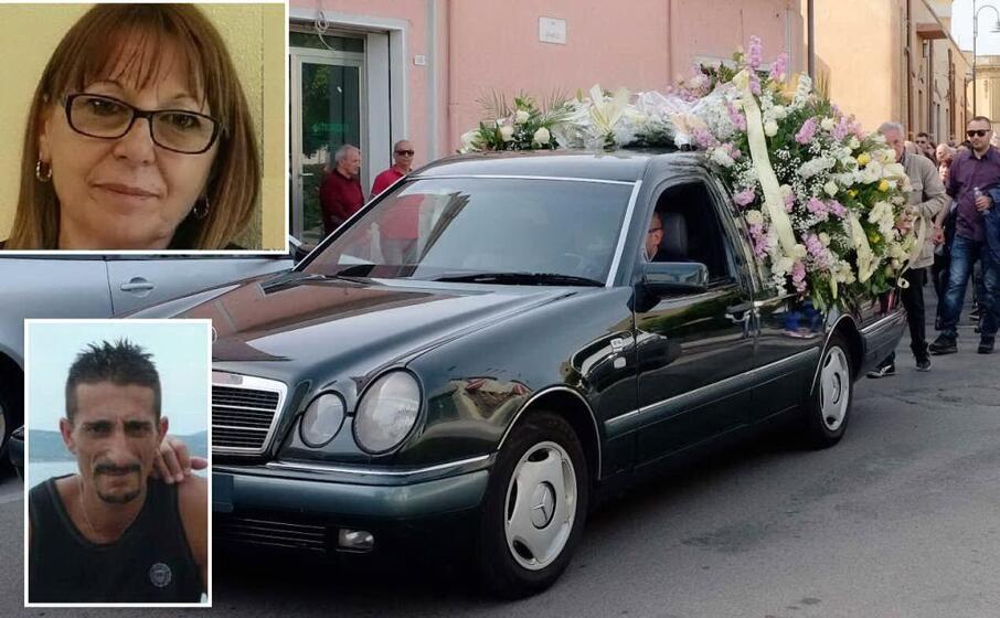 il funerale di maria bonaria contu (in alto a sinistra) in baso ignazio frailis (archivio l unione sarda)