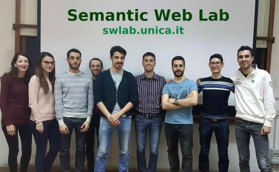 il team di cagliari del semantic web lab (foto unica)