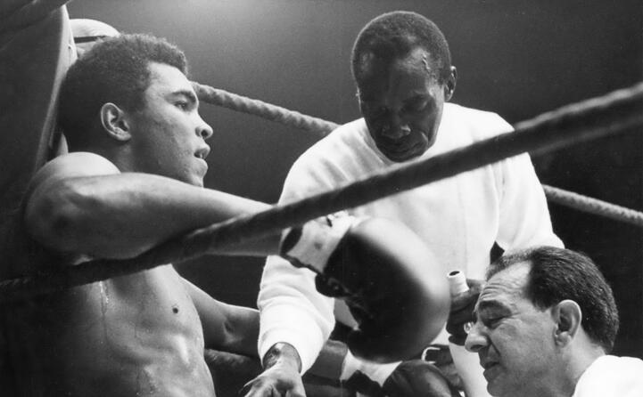 nasce il 17 gennaio 1942 a louisville kentucky