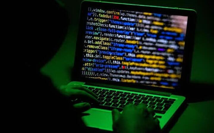 inizialmente ha scopo dimostrativo e di ricerca