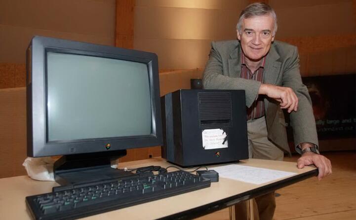 lo storico ingegnere robert cailliau collega di berners