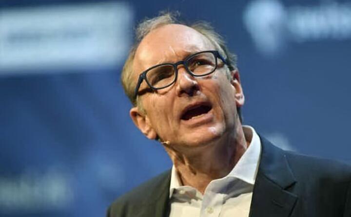 viene creato per il sistema nextstep (in foto berners)