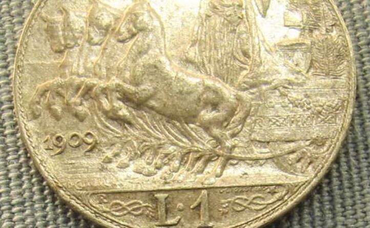 una lira del 1909 risalente al periodo antecedente alla prima guerra mondiale