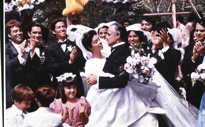 don vito balla con la figlia al matrimonio