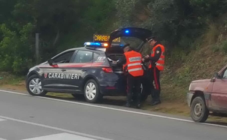 (foto carabinieri di isili)