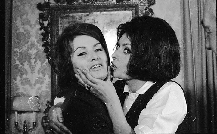 il bacio alla mamma dopo la notizia dell oscar