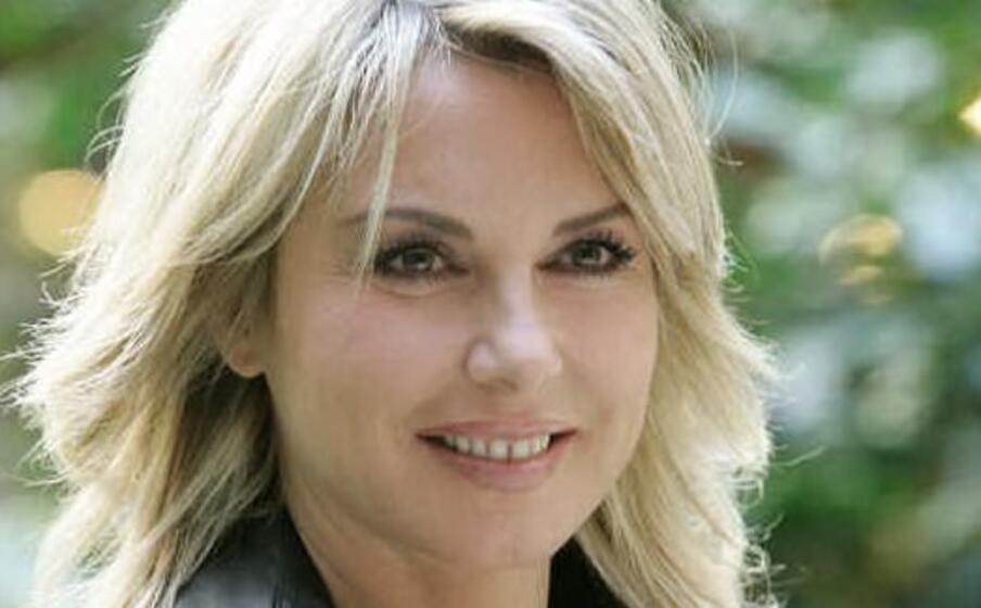 La rivelazione di Monica Leofreddi &quot;Sono stata fidanzata con Venditti