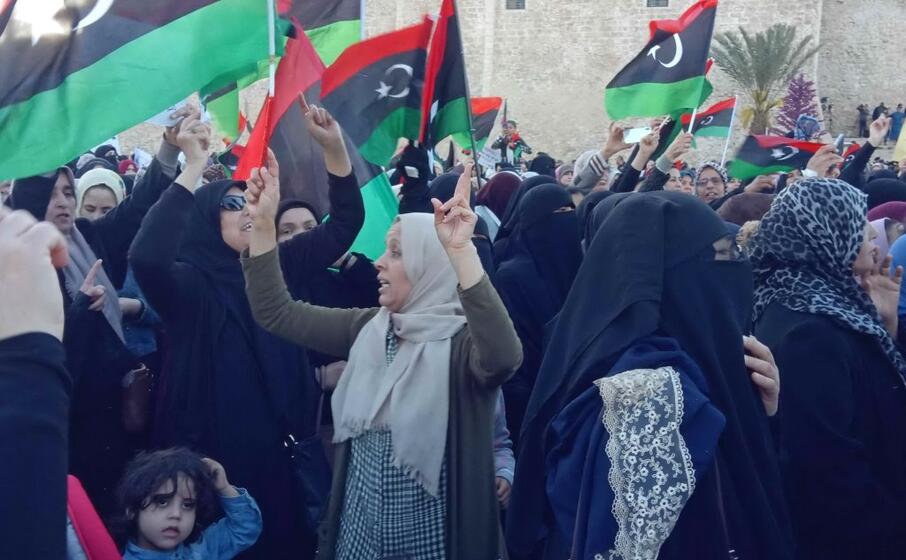 un altra immagine dei manifestanti