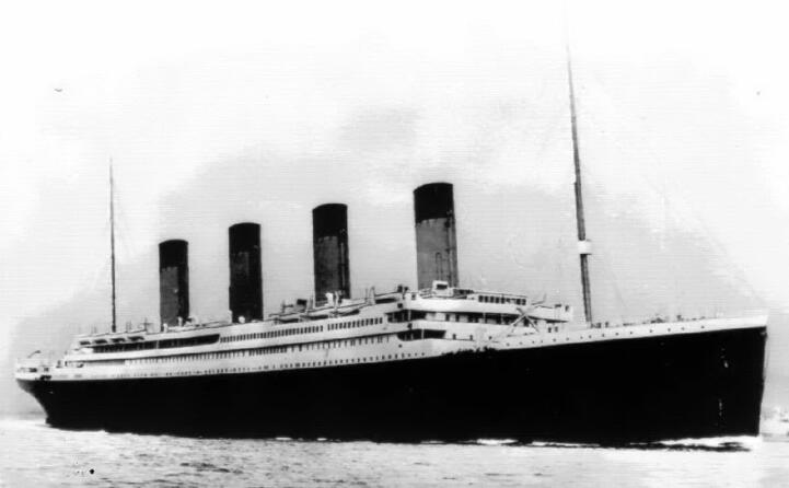 accaddeoggi 14 aprile la collisione del titanic contro un iceberg