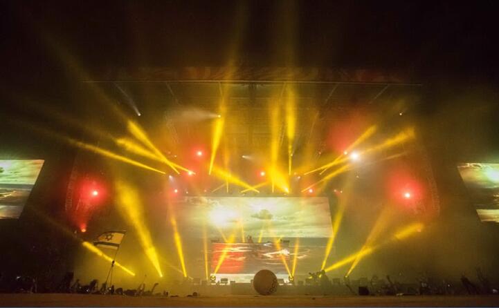 la scenografia di un suo show al festival sziget di budapest (ansa)