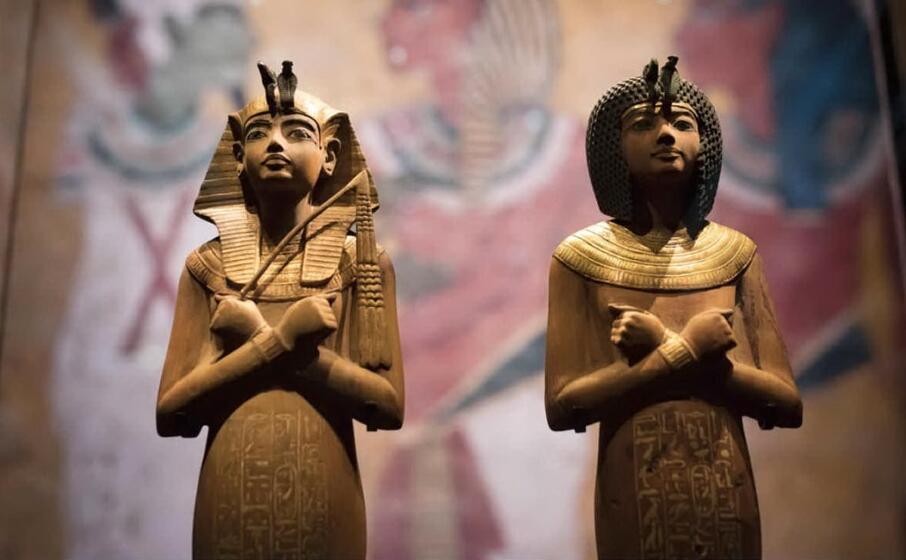 statue del tesoro di tutankhamon (ansa)