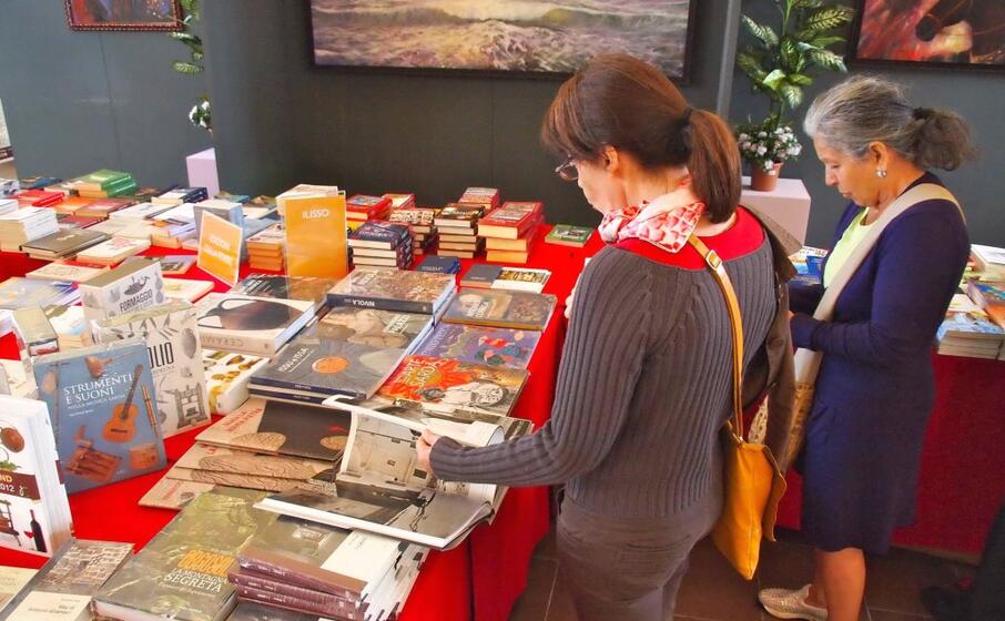 uno stand allestito negli anni scorsi a macomer (archivio l unione sarda)
