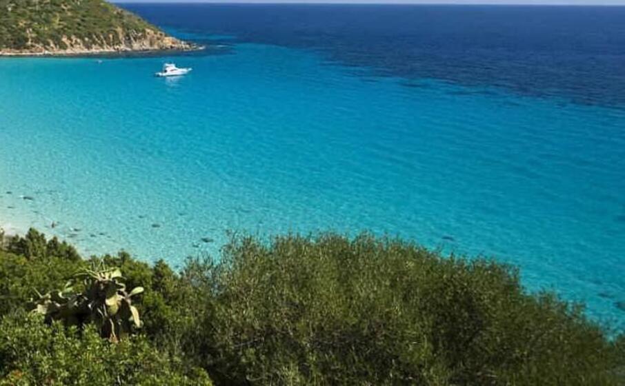 cagliari si classifica con tre spiagge mari pintau
