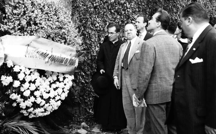 una commemorazione della tragedia (ansa)