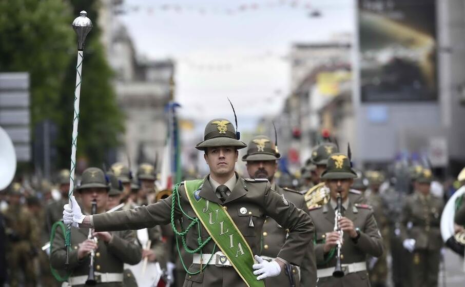 milano una citt importante per gli alpini